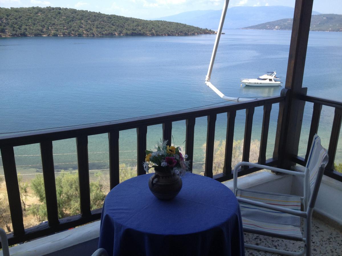 Blue Bay Hotel Milina Exterior photo
