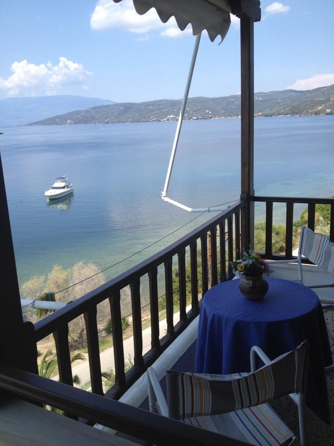 Blue Bay Hotel Milina Exterior photo